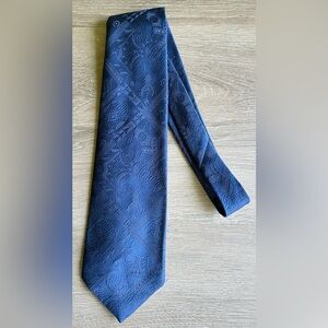 Vintage Montgomery Ward Blue Textured Wide Tie